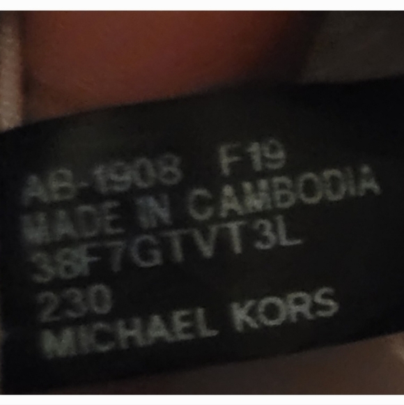 Michael Kors Brown Tote Bag - Picture 16 of 16